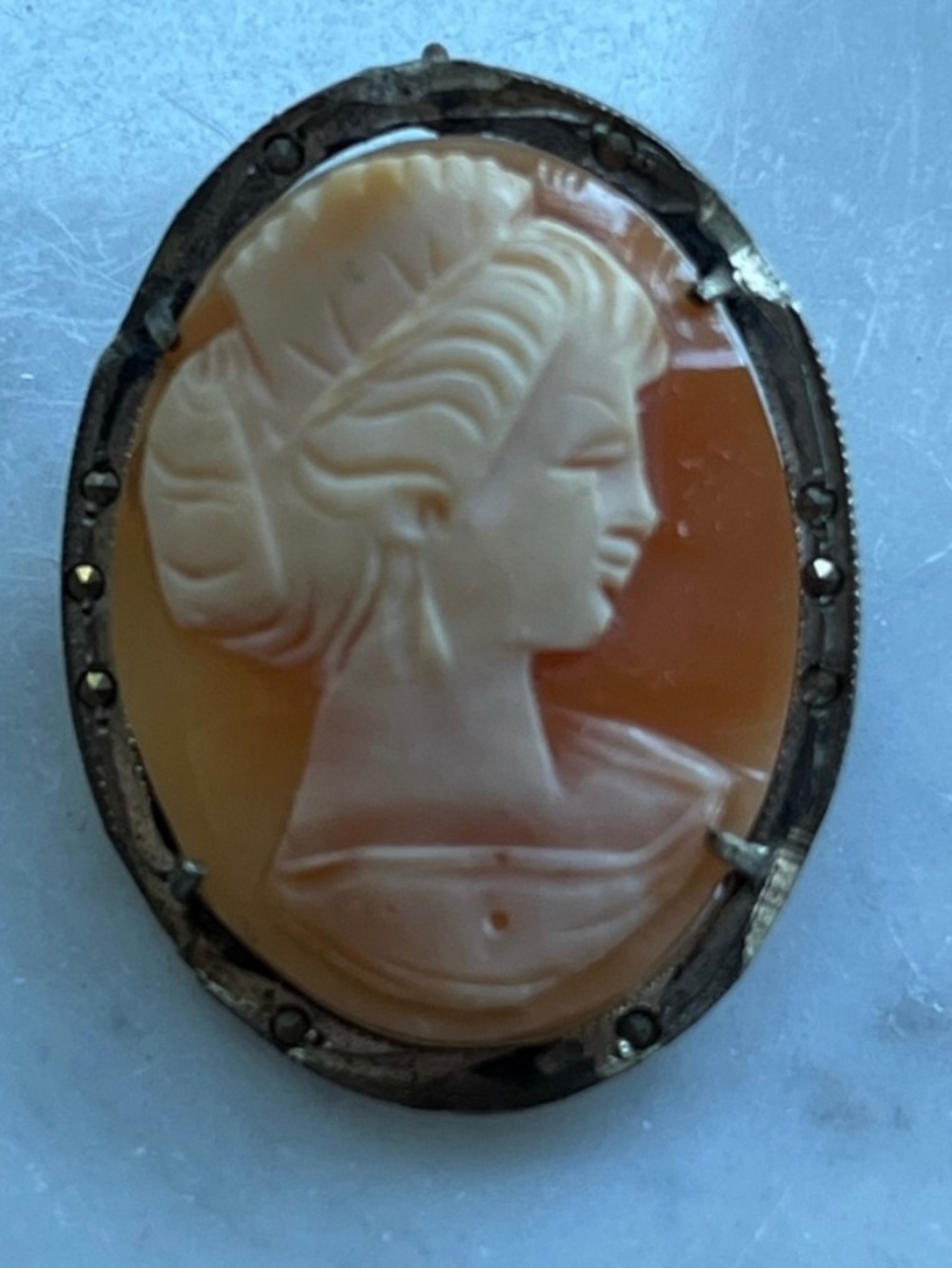 Vintage Silver Shell Cameo Brooch Pendant Woman’s Profile